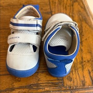 Boys 7T Whale Livie & Luca Blue and White Kids Shoes